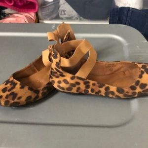 Leopard flats